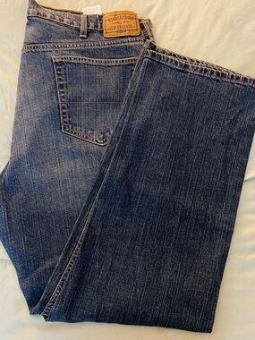 MENS Signature Levi Strauss Men's Dark Blue Jeans